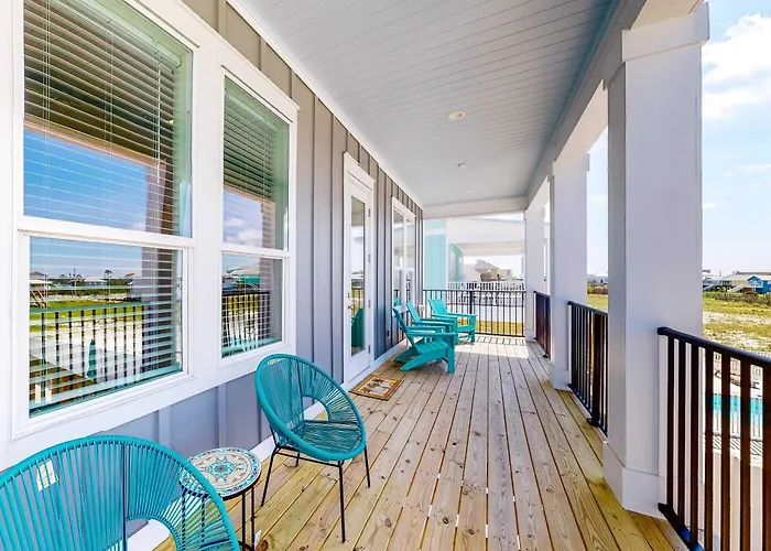 Gorgeous Oceanside With Wifi Private Pool Ac W&d - Steps From Holiday home *