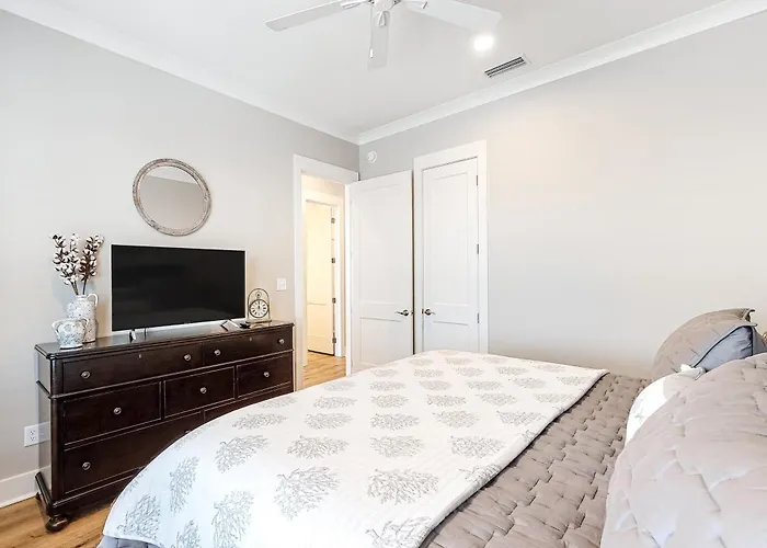 Gorgeous Oceanside With Wifi Private Pool Ac W&d - Steps From *