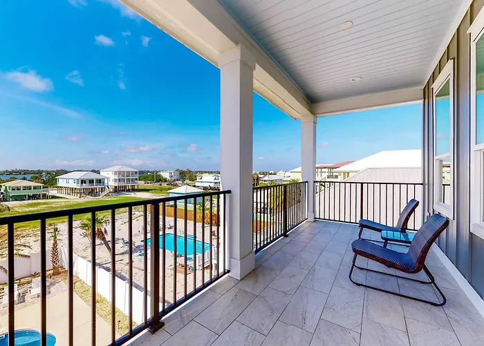 Holiday home Gorgeous Oceanside With Wifi Private Pool Ac W&d - Steps From *